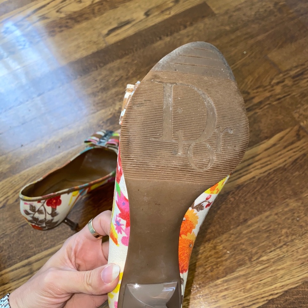 Dior floral peep toe pumps - Picture 4 of 4